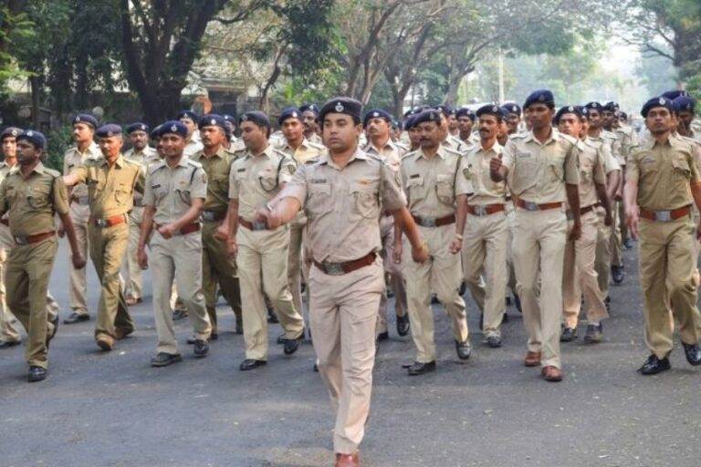 Qualification Is Required To Be A Police Constable In West Bengal?