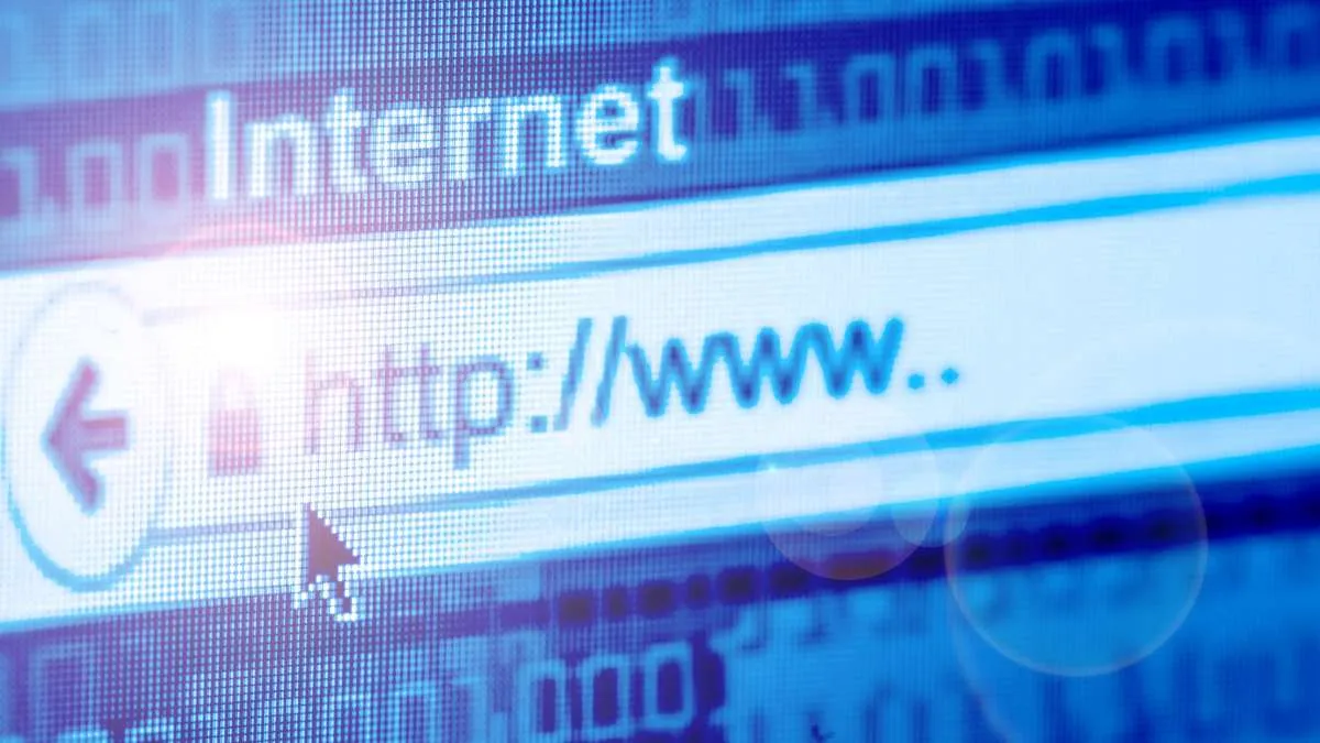 ইন্টারনেটের প্রথম ওয়েবসাইট কোনটি? (The History of the World’s First Website)